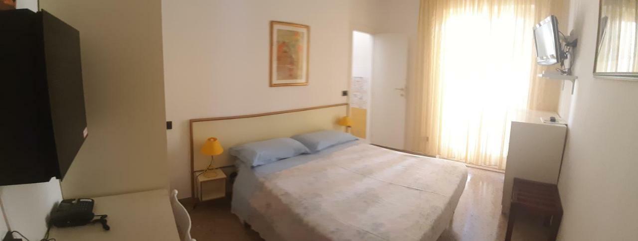Hotel Galassi Numana Esterno foto
